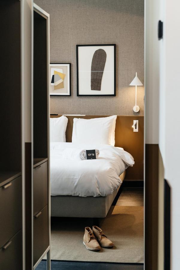 The Hunfeld Hotel