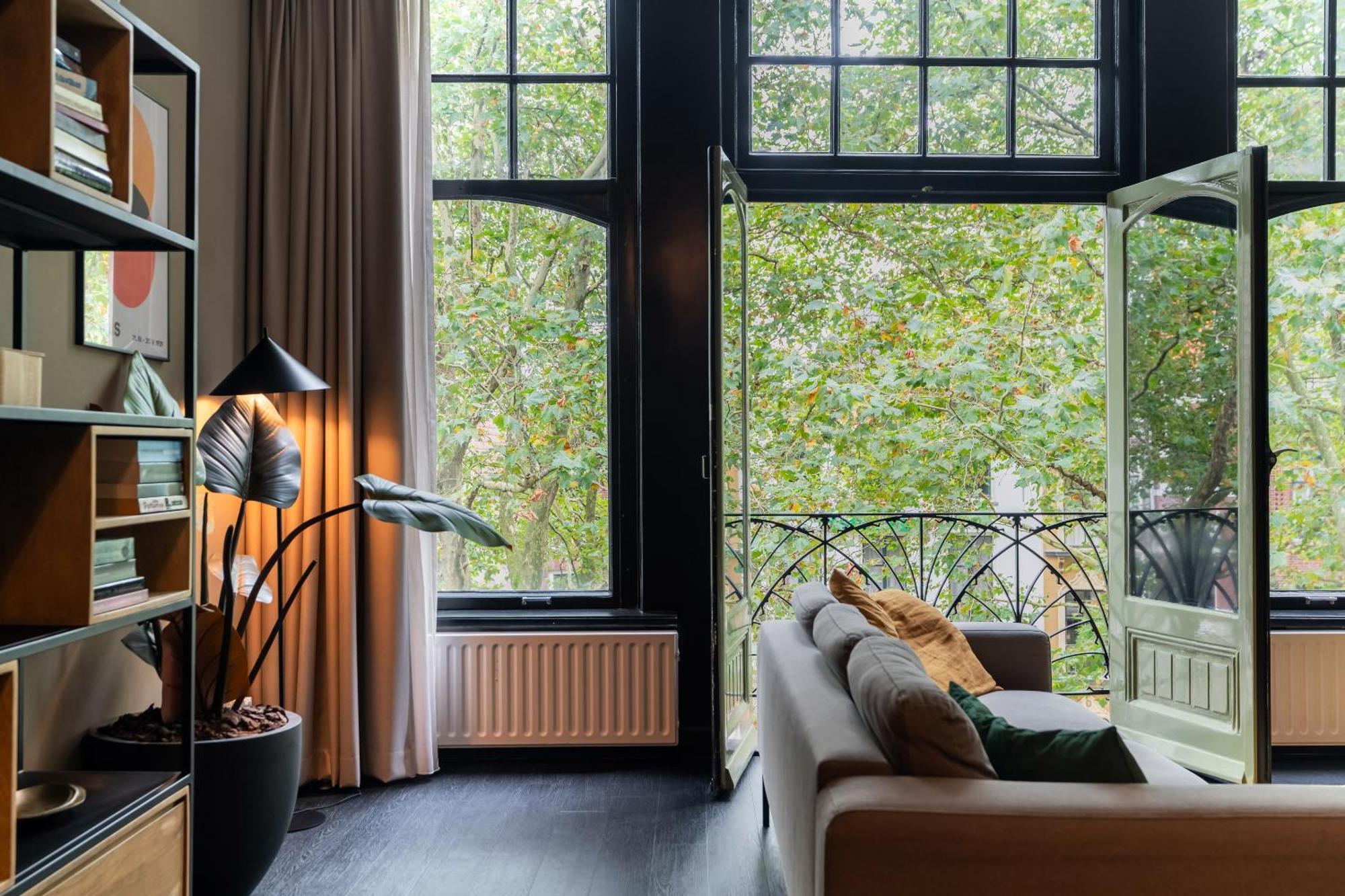 The Hunfeld Hotel